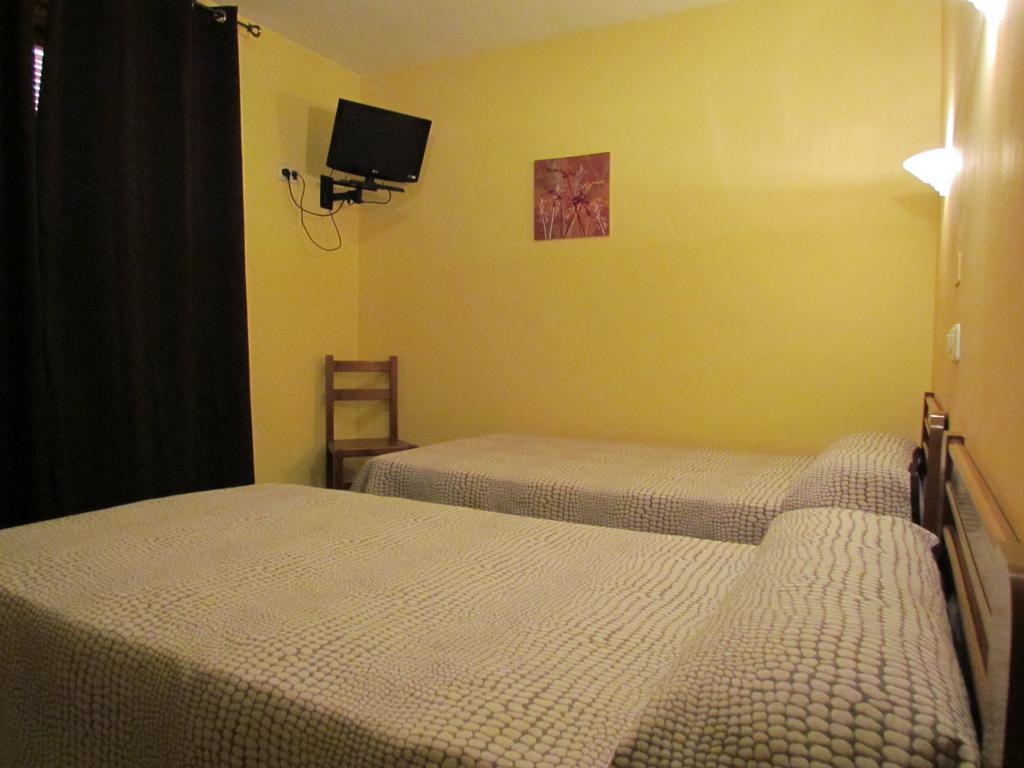 Hostal Las Rumbas Nuevalos Room photo