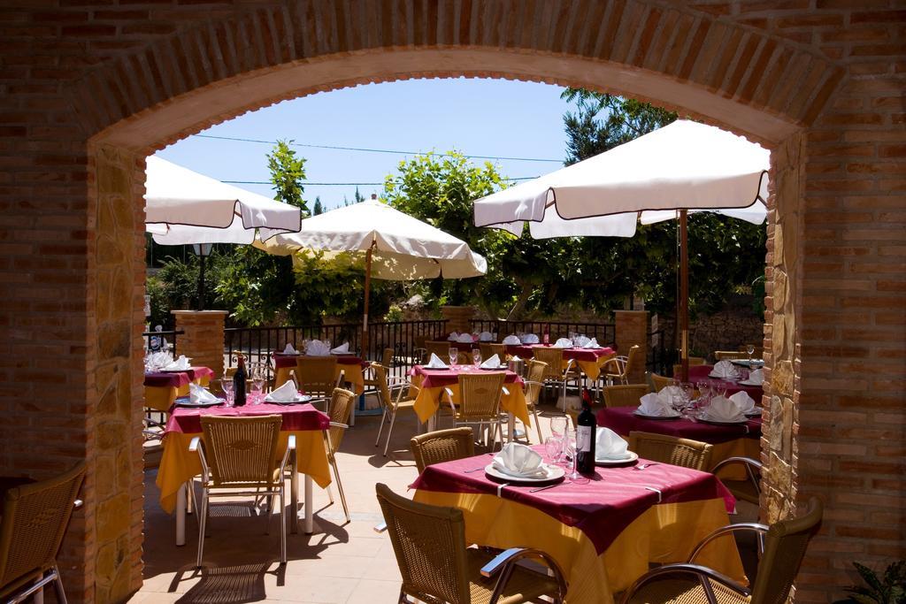 Hostal Las Rumbas Nuevalos Exterior photo